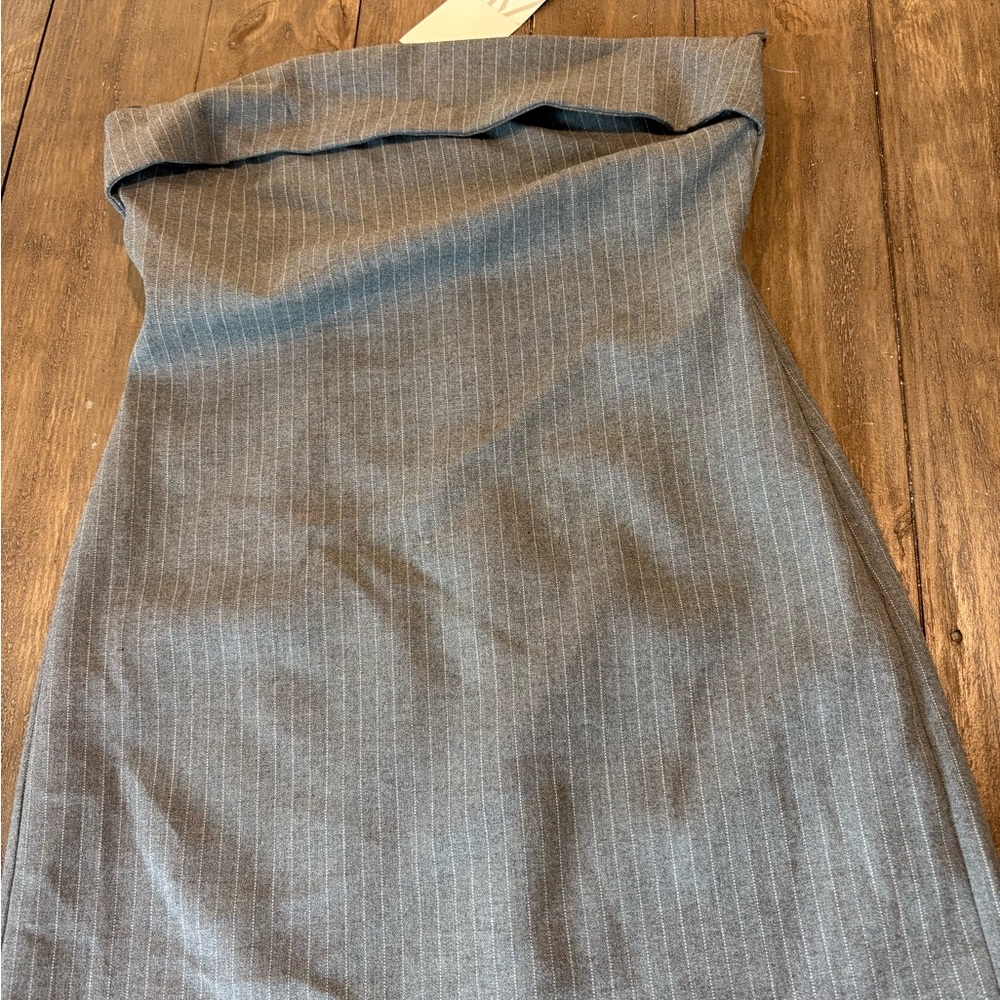 Zara Gray Pinstripe Pencil Skirt